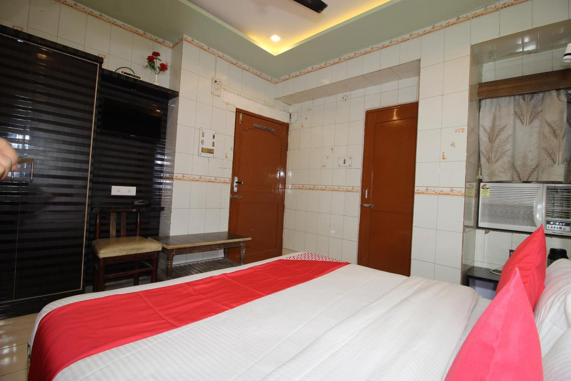 Hotel O Blue Diamond Varanasi Exterior foto