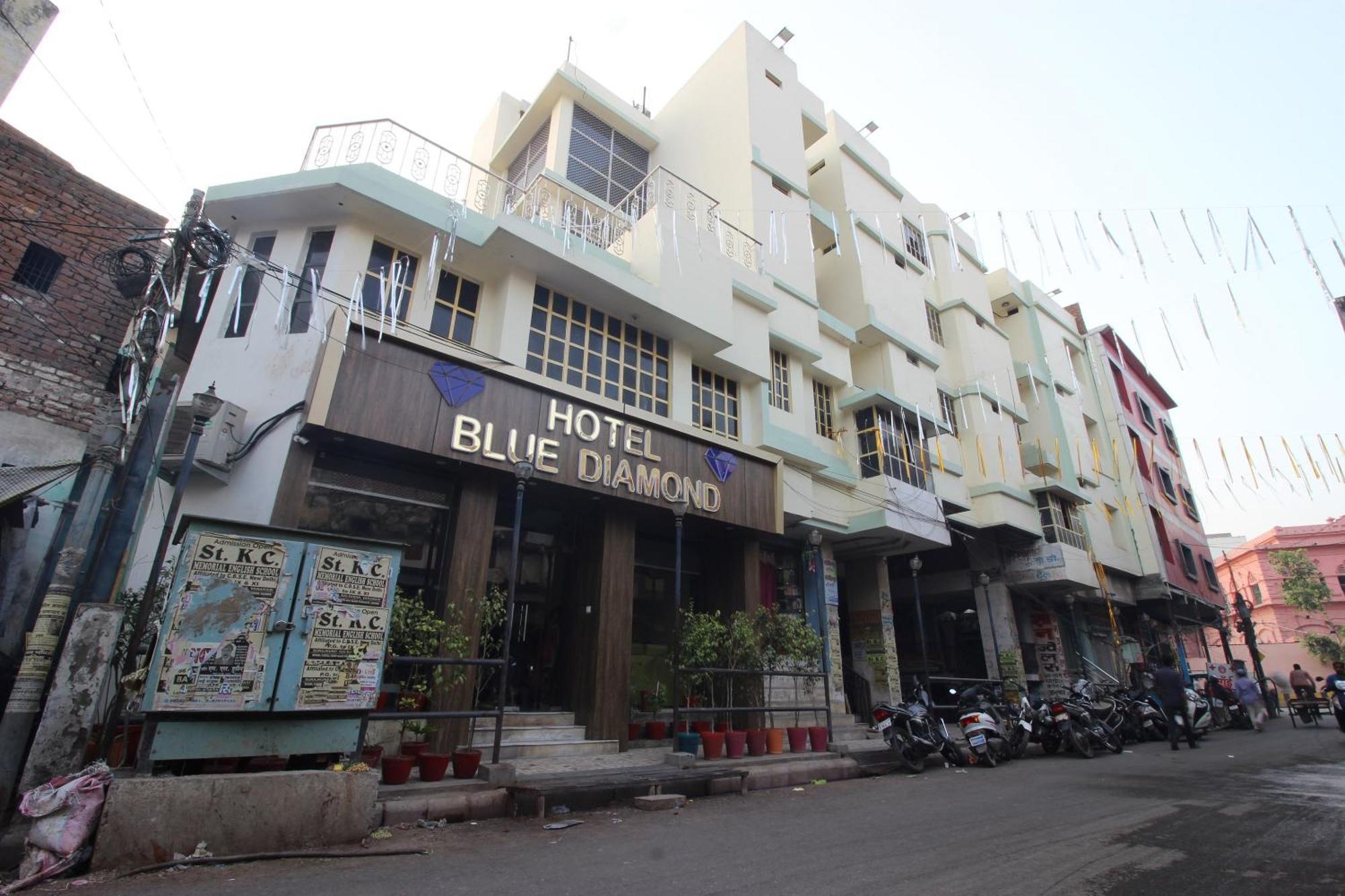 Hotel O Blue Diamond Varanasi Exterior foto